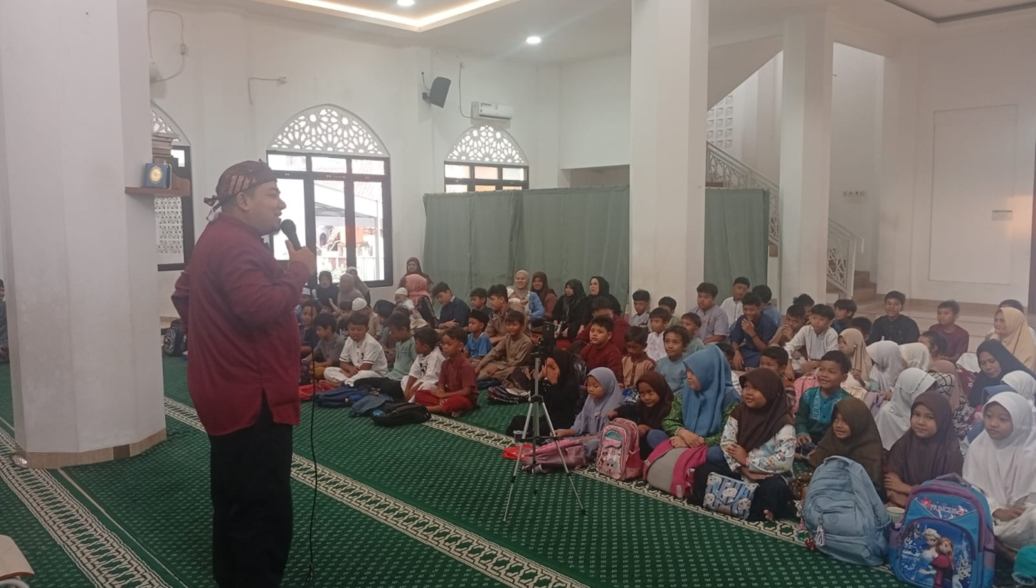 LAZ Ummul Quro Gelar Roadshow Dongeng Anak Sholeh Spesial Muharram Bersama Kak Fajar